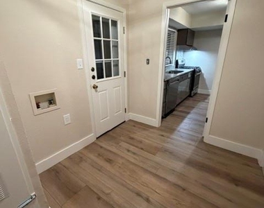7106 Hardy Dr - Photo Thumbnail 29