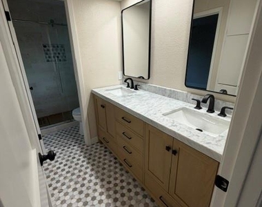 7106 Hardy Dr - Photo Thumbnail 6