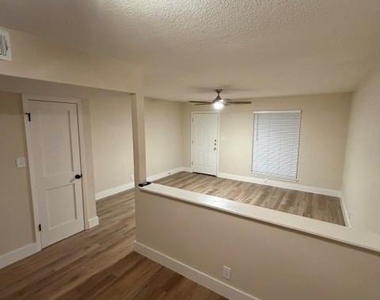 7106 Hardy Dr - Photo Thumbnail 22