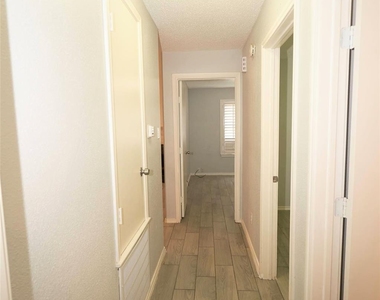 14305 Levering St - Photo Thumbnail 16