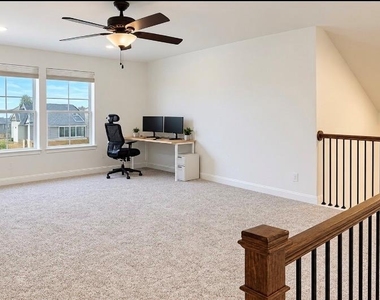 240 Canyoncrest Way - Photo Thumbnail 20
