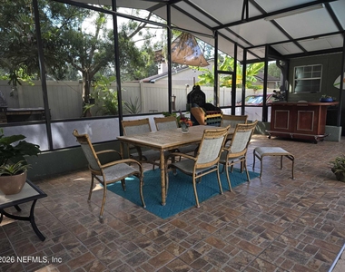2441 Brookside Avenue - Photo Thumbnail 25