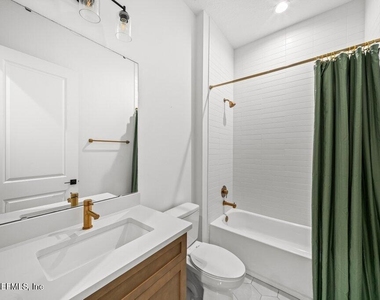 215 Pine Grove Point - Photo Thumbnail 27