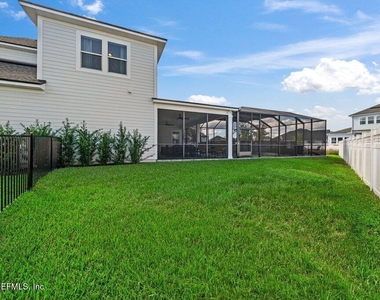 215 Pine Grove Point - Photo Thumbnail 42