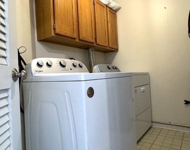 8249 Ripple Ridge - Photo Thumbnail 9