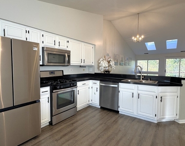 8249 Ripple Ridge - Photo Thumbnail 3