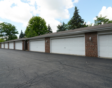 881 N Swift Road - Photo Thumbnail 9