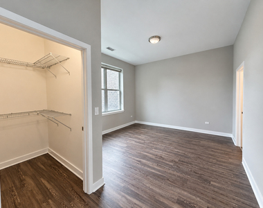 1545 W North Avenue - Photo Thumbnail 7