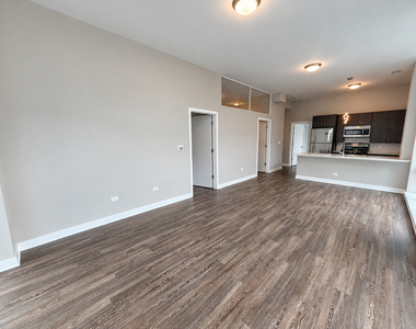 1545 W North Avenue - Photo Thumbnail 6