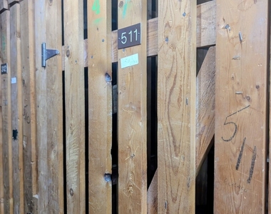 6161 N Hoyne Avenue - Photo Thumbnail 10