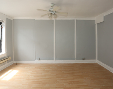 4735 N Beacon Street - Photo Thumbnail 5