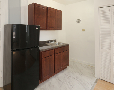4735 N Beacon Street - Photo Thumbnail 1
