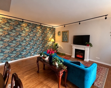 3200 N Lake Shore Drive - Photo Thumbnail 10