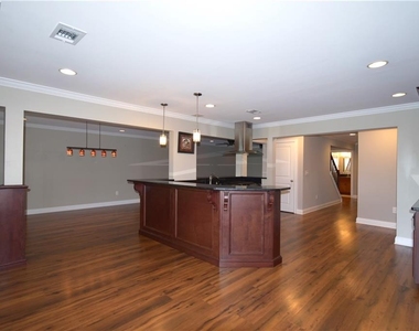 12972 Waterside Drive - Photo Thumbnail 41