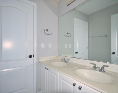 12972 Waterside Drive - Photo Thumbnail 31