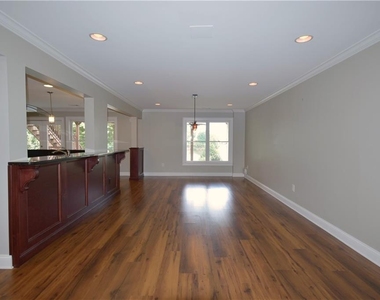 12972 Waterside Drive - Photo Thumbnail 40