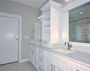 12972 Waterside Drive - Photo Thumbnail 16