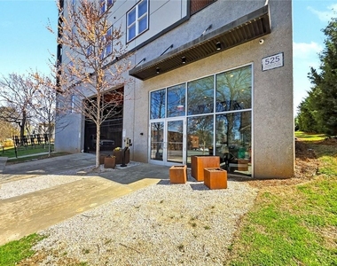 525 Parkway Drive Ne - Photo Thumbnail 18