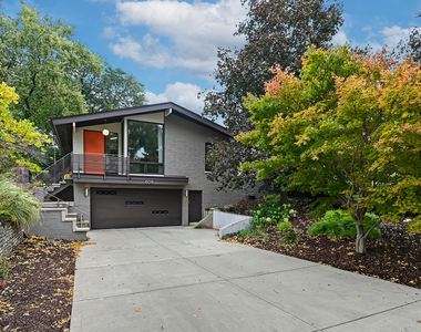 809 N Madison Street - Photo Thumbnail 1