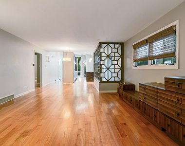809 N Madison Street - Photo Thumbnail 10