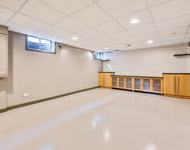 809 N Madison Street - Photo Thumbnail 22