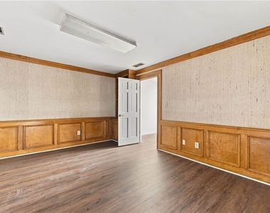 2012 Falcon Glen Court - Photo Thumbnail 33