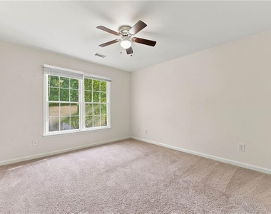 2012 Falcon Glen Court - Photo Thumbnail 20