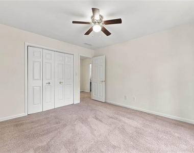 2012 Falcon Glen Court - Photo Thumbnail 21