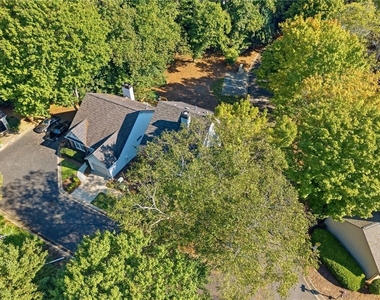 2012 Falcon Glen Court - Photo Thumbnail 47