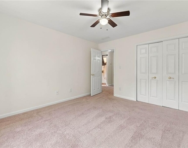 2012 Falcon Glen Court - Photo Thumbnail 23