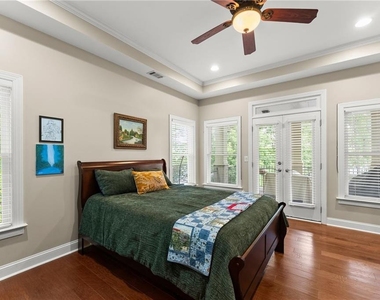 2819 Ne Point Overlook - Photo Thumbnail 49