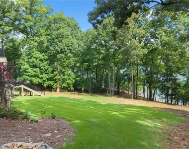 2819 Ne Point Overlook - Photo Thumbnail 67