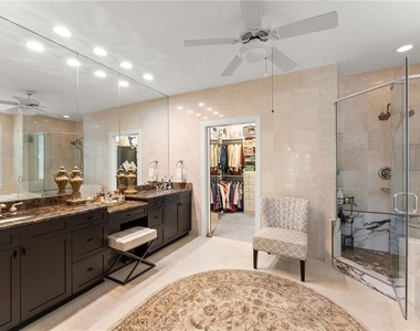2819 Ne Point Overlook - Photo Thumbnail 29