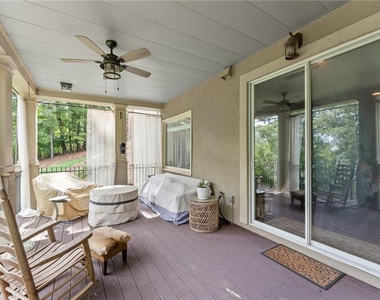 2819 Ne Point Overlook - Photo Thumbnail 57