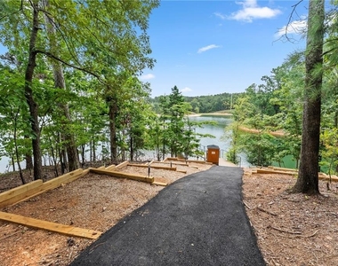 2819 Ne Point Overlook - Photo Thumbnail 70
