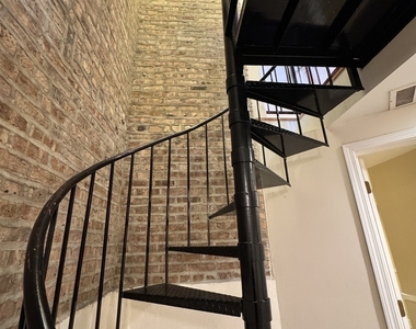 3722 W School Street - Photo Thumbnail 17