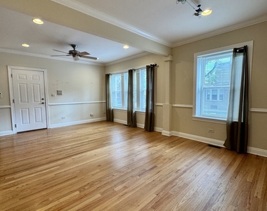 3722 W School Street - Photo Thumbnail 2