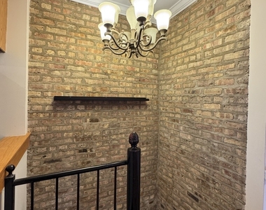 3722 W School Street - Photo Thumbnail 15