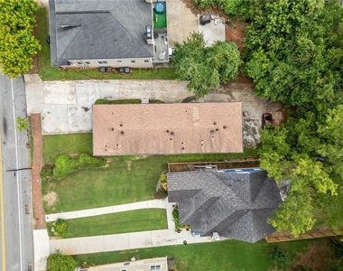 569 Lawton Street Sw - Photo Thumbnail 20