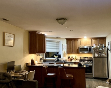 3824 N Fremont Street - Photo Thumbnail 7