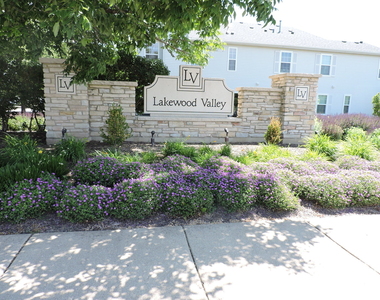 2480 Frost Drive - Photo Thumbnail 32