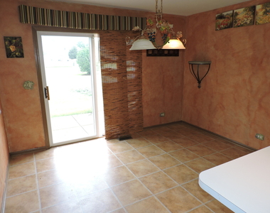 2480 Frost Drive - Photo Thumbnail 5