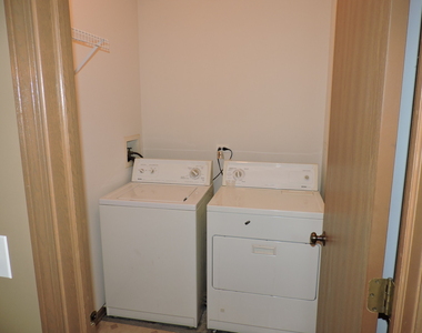 2480 Frost Drive - Photo Thumbnail 16