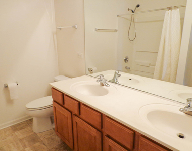 131 Bristol Lane - Photo Thumbnail 13
