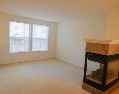 131 Bristol Lane - Photo Thumbnail 2