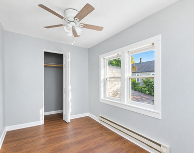1525 W Garfield Boulevard - Photo Thumbnail 10