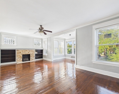 1525 W Garfield Boulevard - Photo Thumbnail 8