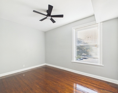 1525 W Garfield Boulevard - Photo Thumbnail 2