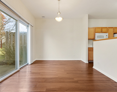 2759 Mcclennan Court - Photo Thumbnail 7