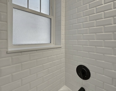 2748 N Hampden Court - Photo Thumbnail 7